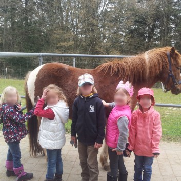 Reiten Kinder im Vorschulalter- Mutter und Kind 07