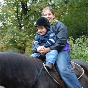 Reiten Kinder im Vorschulalter- Mutter und Kind 09