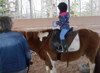 Reiten Kinder im Vorschulalter- Mutter und Kind 11